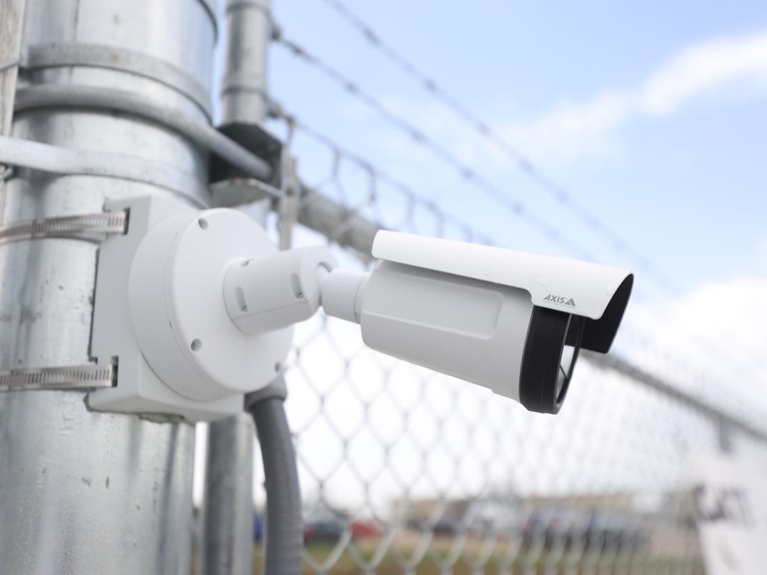 24/7 monitored security camera on SafeStop’s perimeter fence
